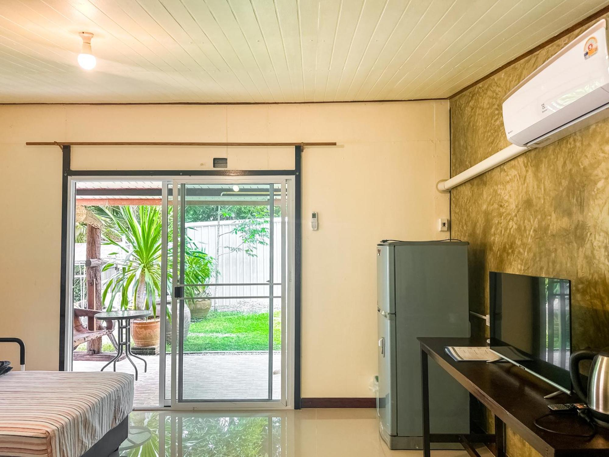 Baan Panmala Guesthouse - Ao Luek, Krabi Exterior photo